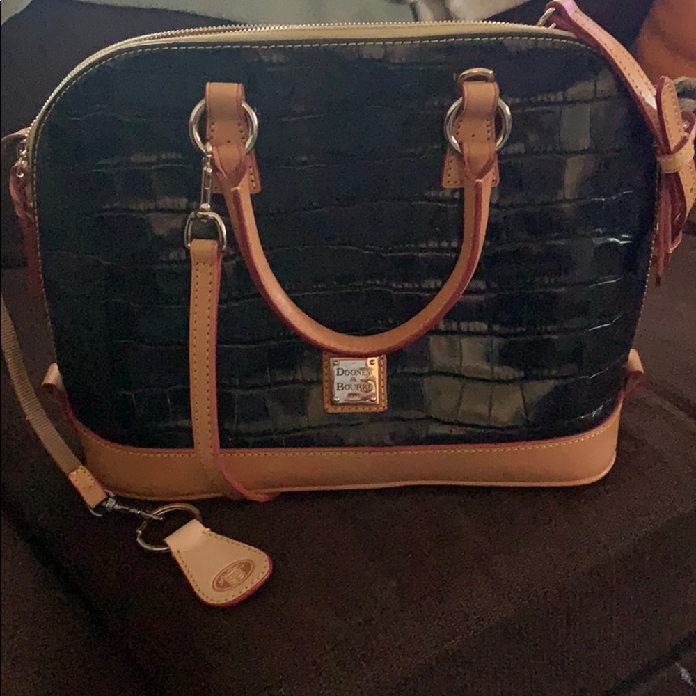 Dooney & Bourke Purse